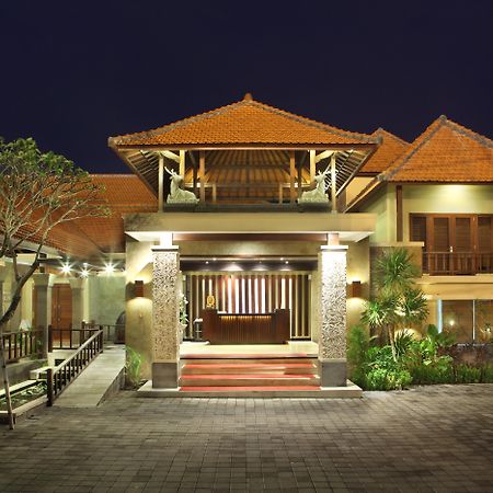 Adhi Jaya Hotel Kuta Lombok Eksteriør bilde