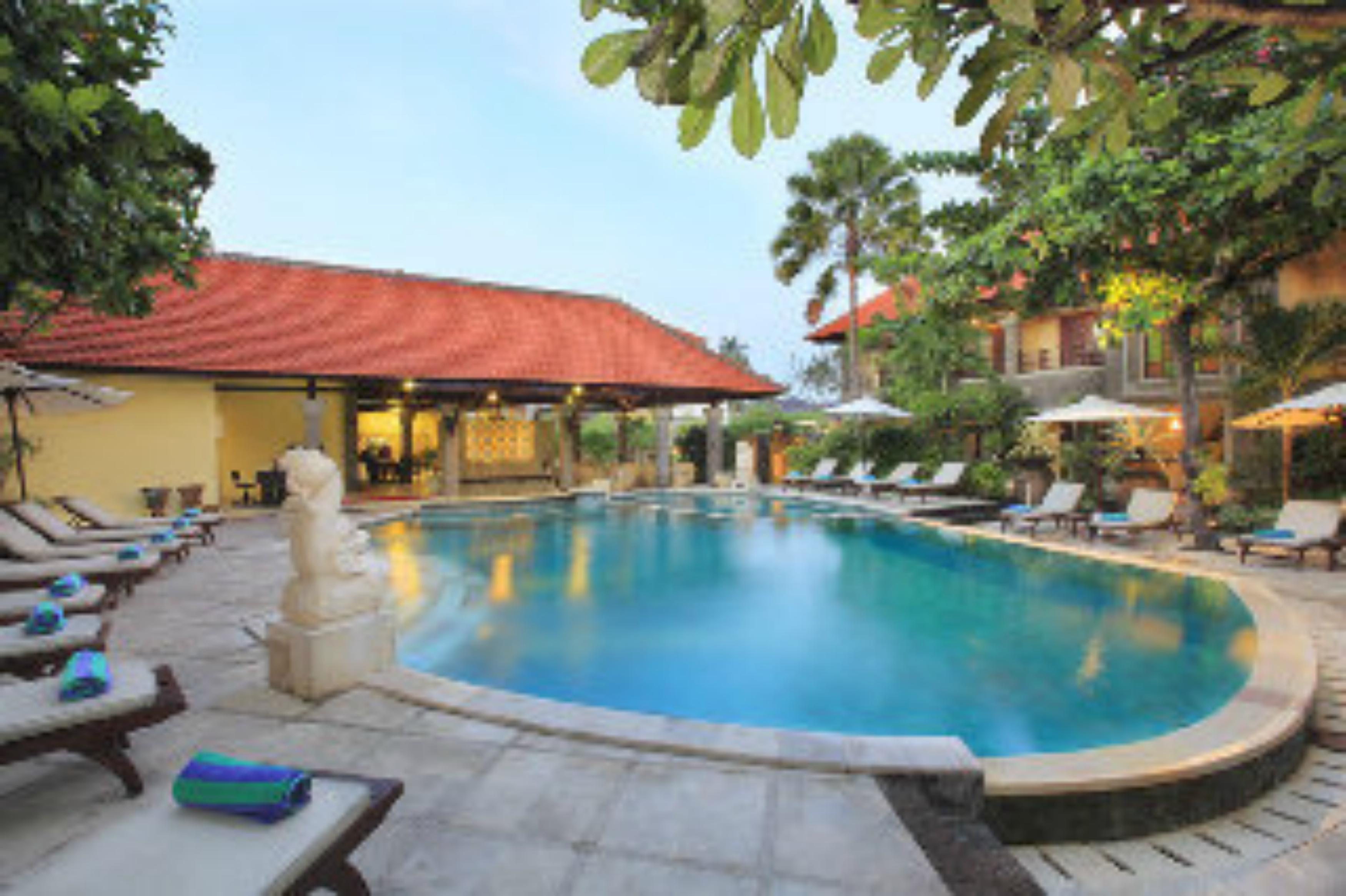 Adhi Jaya Hotel Kuta Lombok Eksteriør bilde