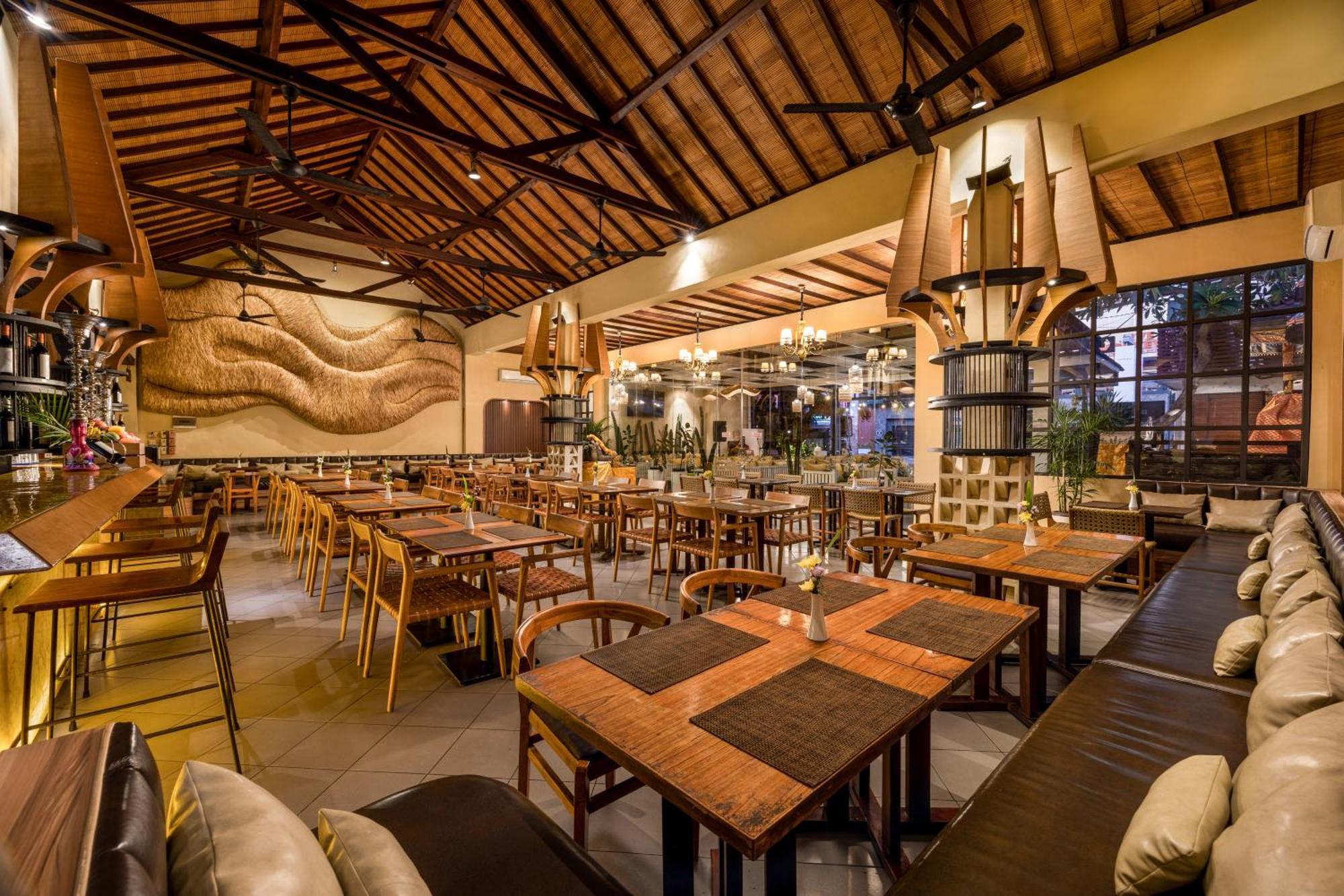 Adhi Jaya Hotel Kuta Lombok Eksteriør bilde