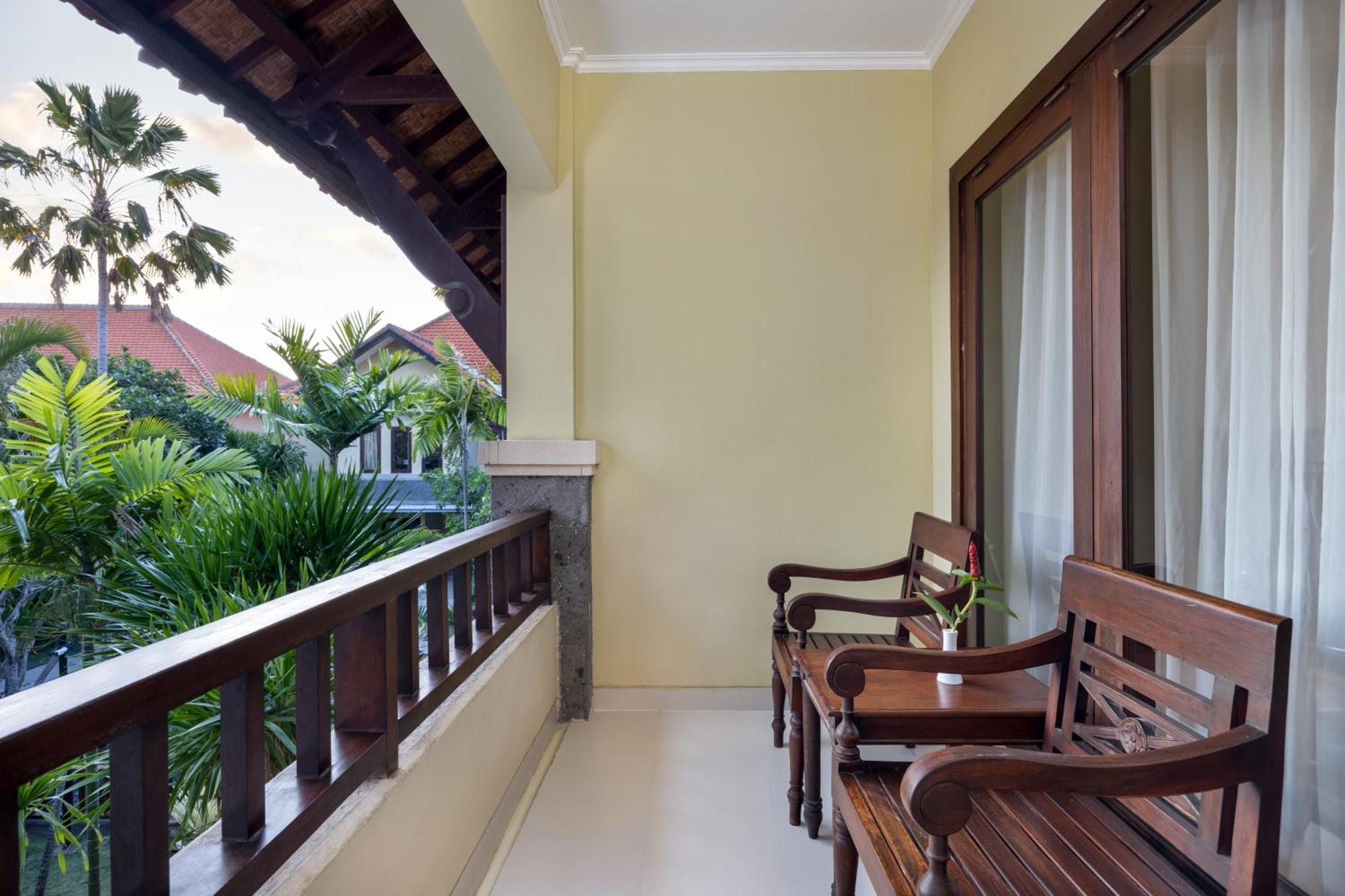 Adhi Jaya Hotel Kuta Lombok Eksteriør bilde