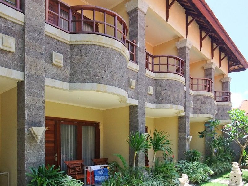Adhi Jaya Hotel Kuta Lombok Eksteriør bilde